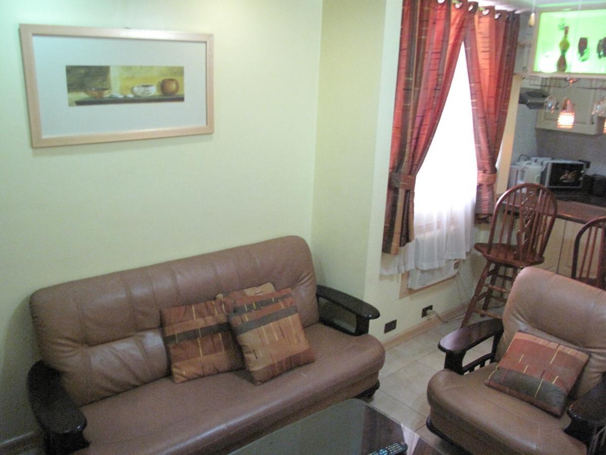 Makati Suites At Travelers Inn Makati City Exterior foto